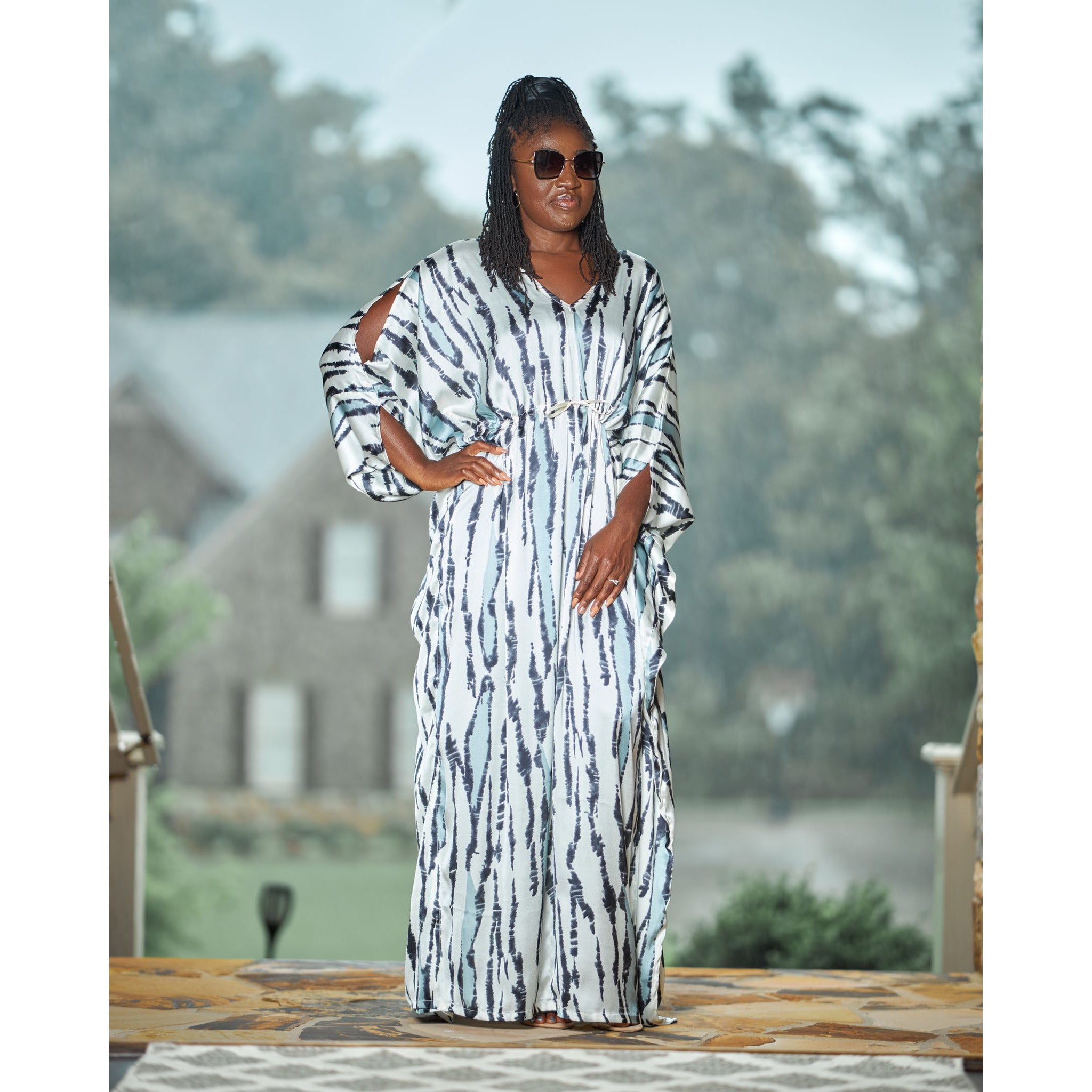 V-Neck Slit Sleeve Luxury Kaftan
