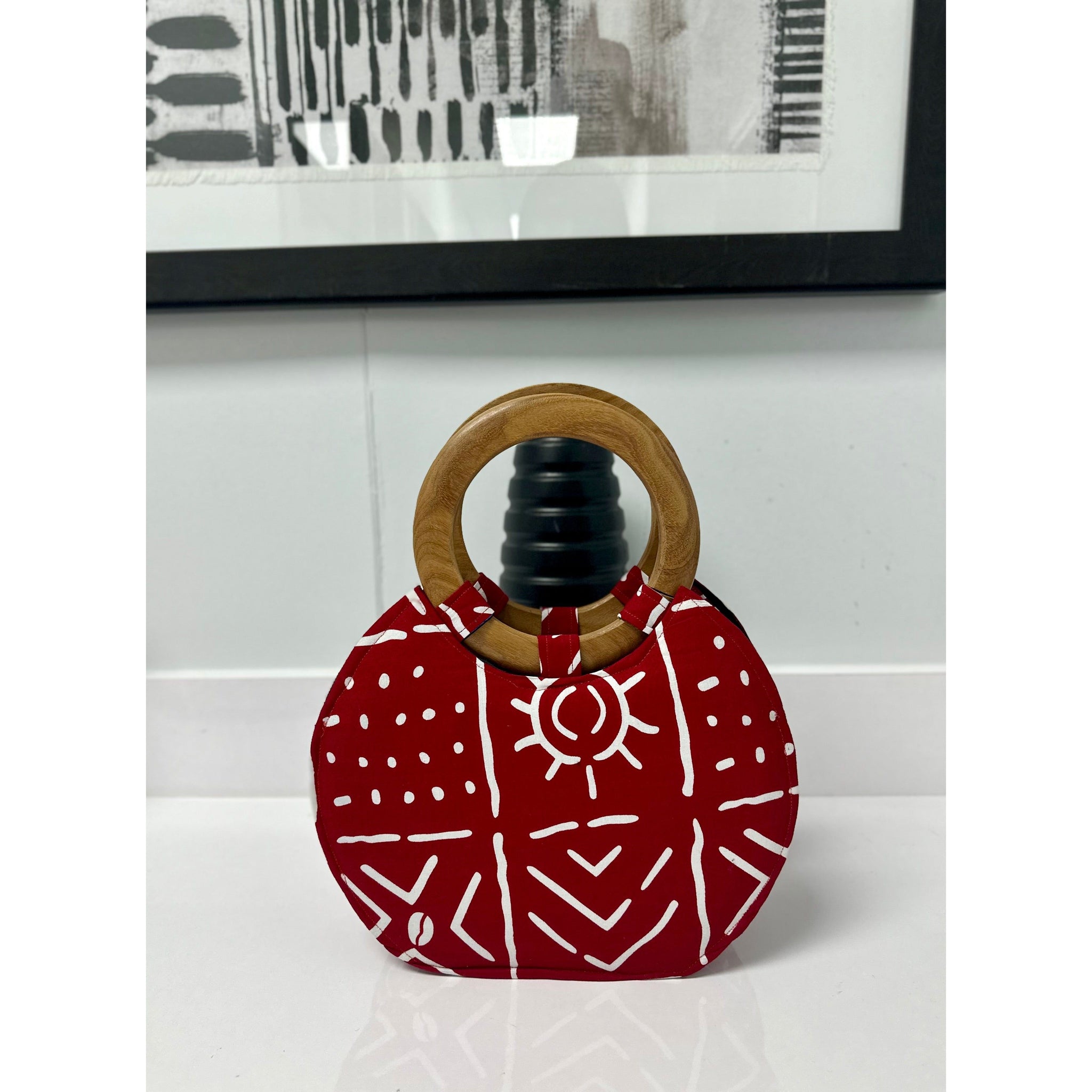 Red mud cloth wooden handle handbag / Fan