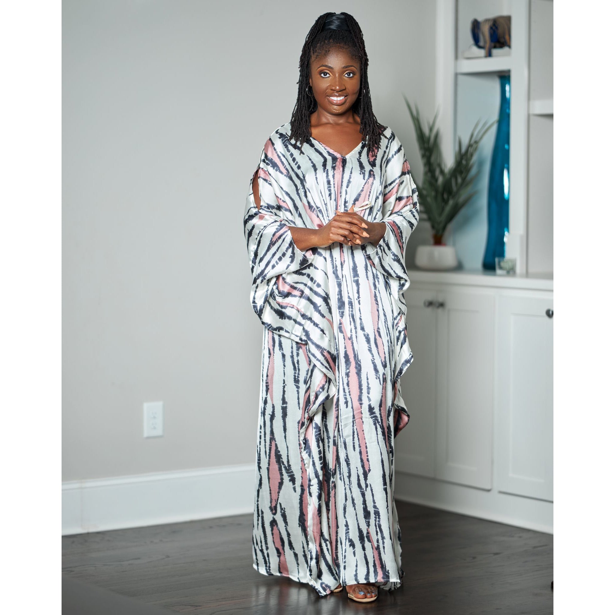 V-Neck Slit Sleeve Luxury Kaftan